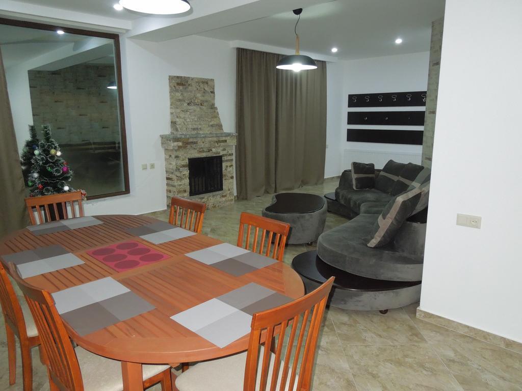 Villa Didveli Bakuriani Quarto foto